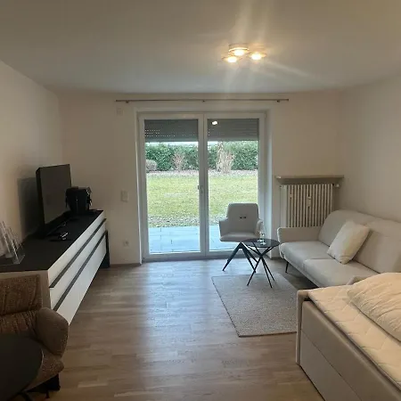 Neues Helena Apartment *